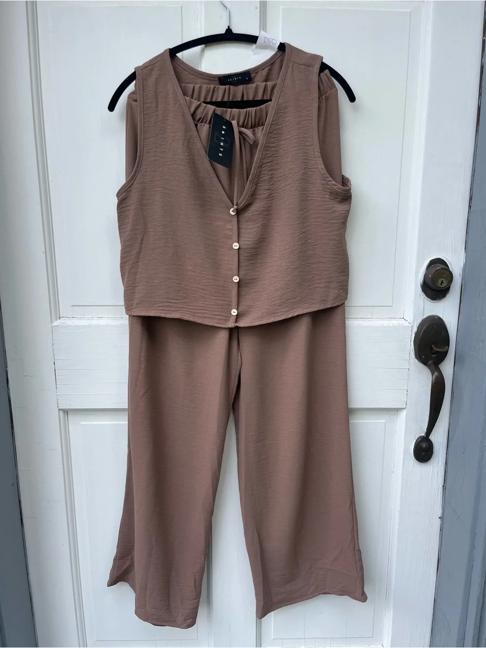 Sleeveless Button-Front Wide-Leg two piece
